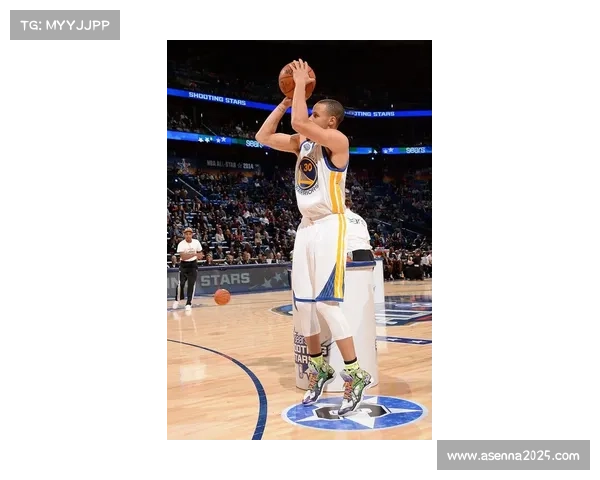 “全明星投篮之星大赛采用两轮制,70秒内覆盖七个投篮点争夺冠军”